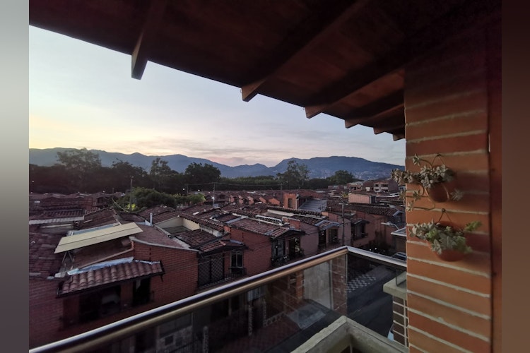 Picture of VICO ☀️ Cozy & cute loft near POBLADO!!!, an apartment and co-living space in Br. Santa Fé