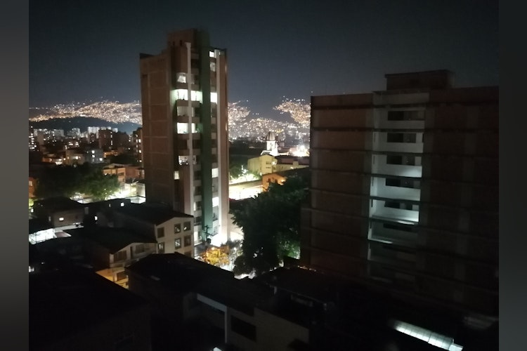 Picture of VICO ⭐ con TERRAZA cerca LAURELES ❤ ⭐ 1cama+1sofacama 401, an apartment and co-living space in Medellín