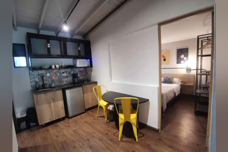 Picture of VICO Apartamento con 2 habitaciones en Poblado FRN102, an apartment and co-living space in El Diamante II