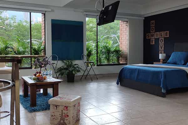 Picture of Cozy Apartamento Corazon del Poblado, an apartment and co-living space